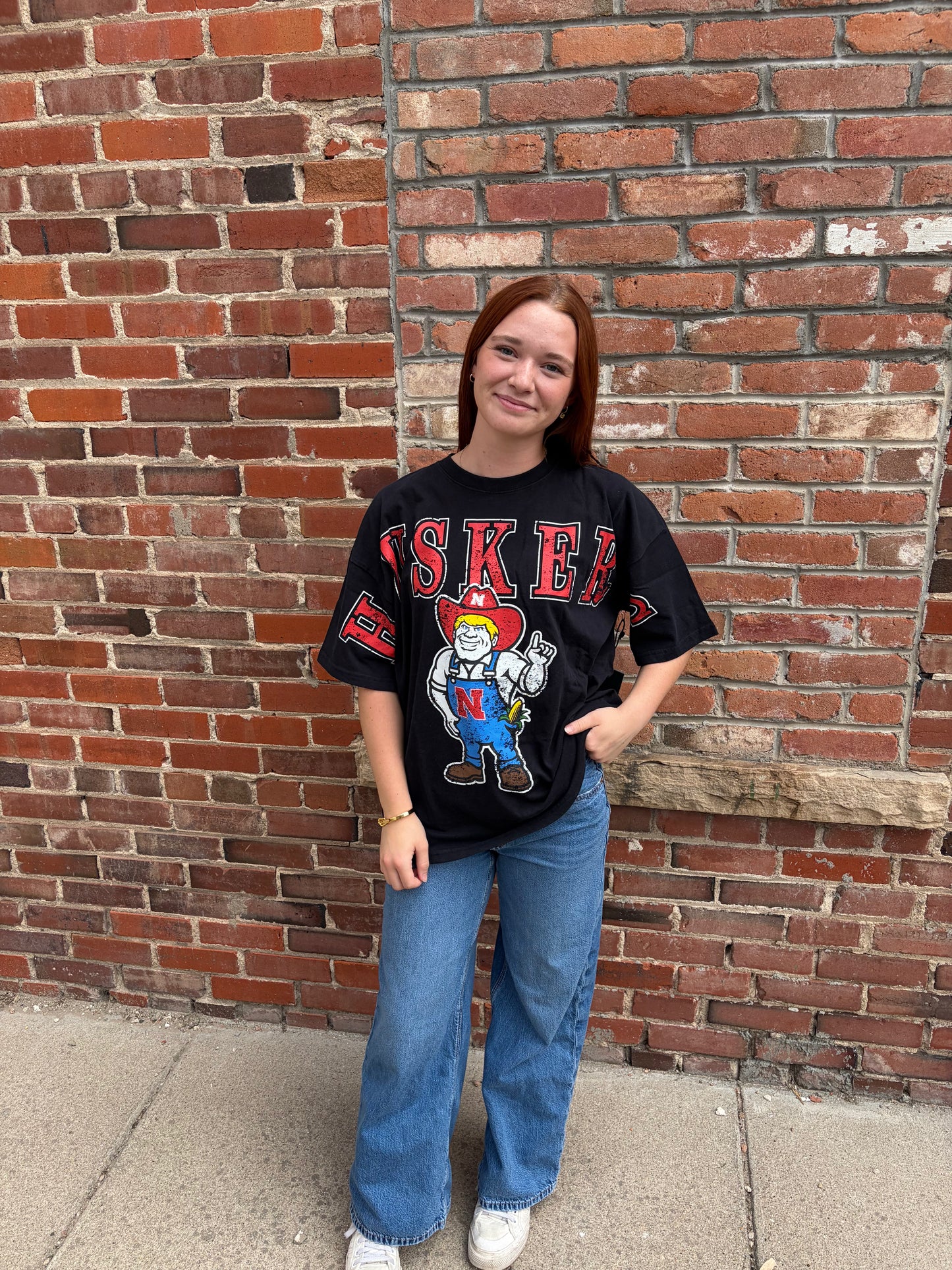 Husker Split Tee