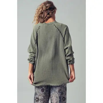 Frayed Button Up - Hunter Green